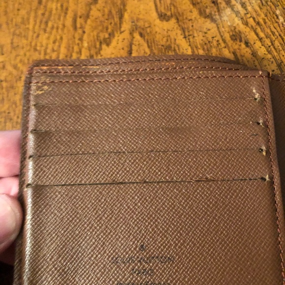 Louis Vuitton Monogram Canvas Marco Wallet - Picture 3 of 8